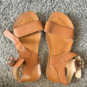 Girls cat & jack Sandals